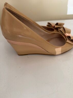 Vince Camuto Nude Patent Wedge Pumps with Bow Detail